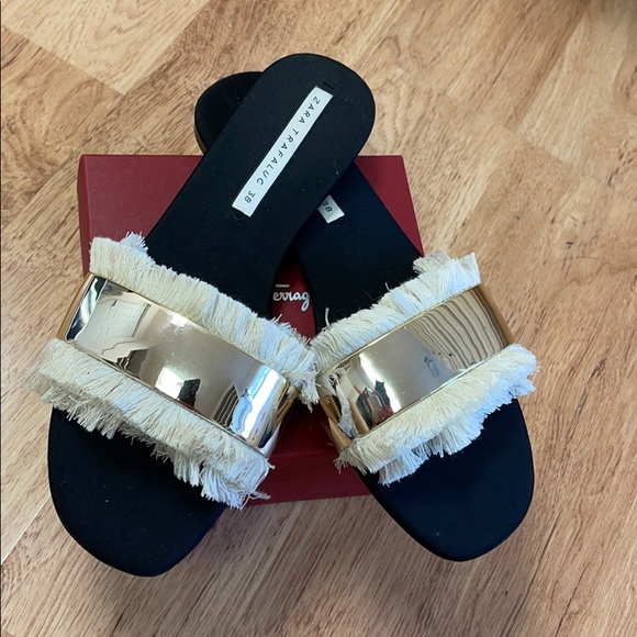 Zara Trafaluc sandal
